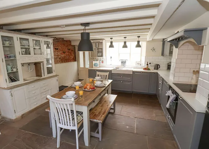 Greenfingers * ウィットビー